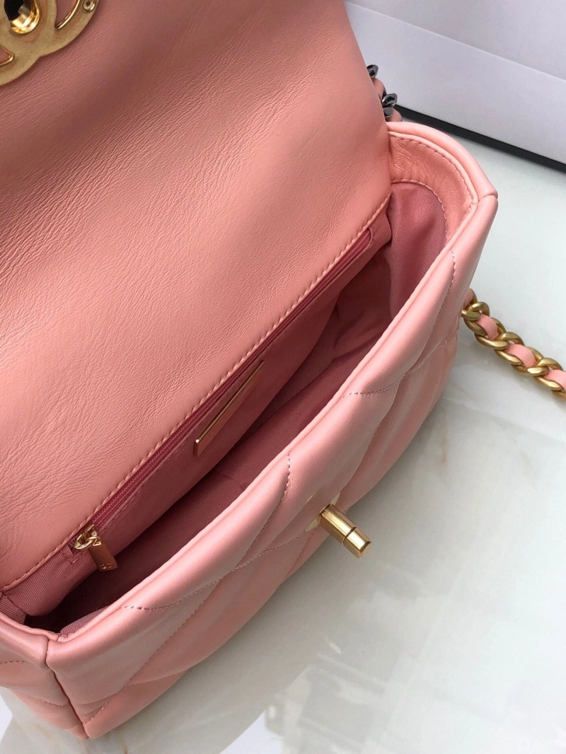Chanel 19 Bags 4016A-0063