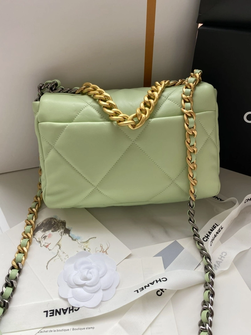Chanel 19 Bags 4016A-0070