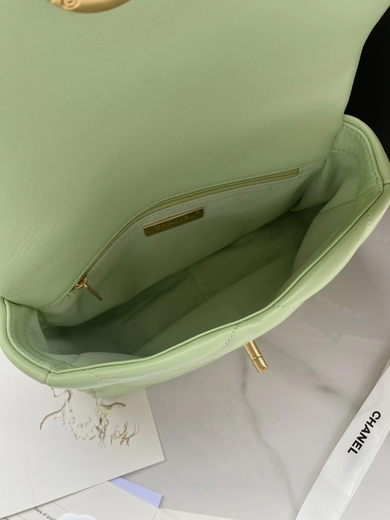 Chanel 19 Bags 4016A-0070