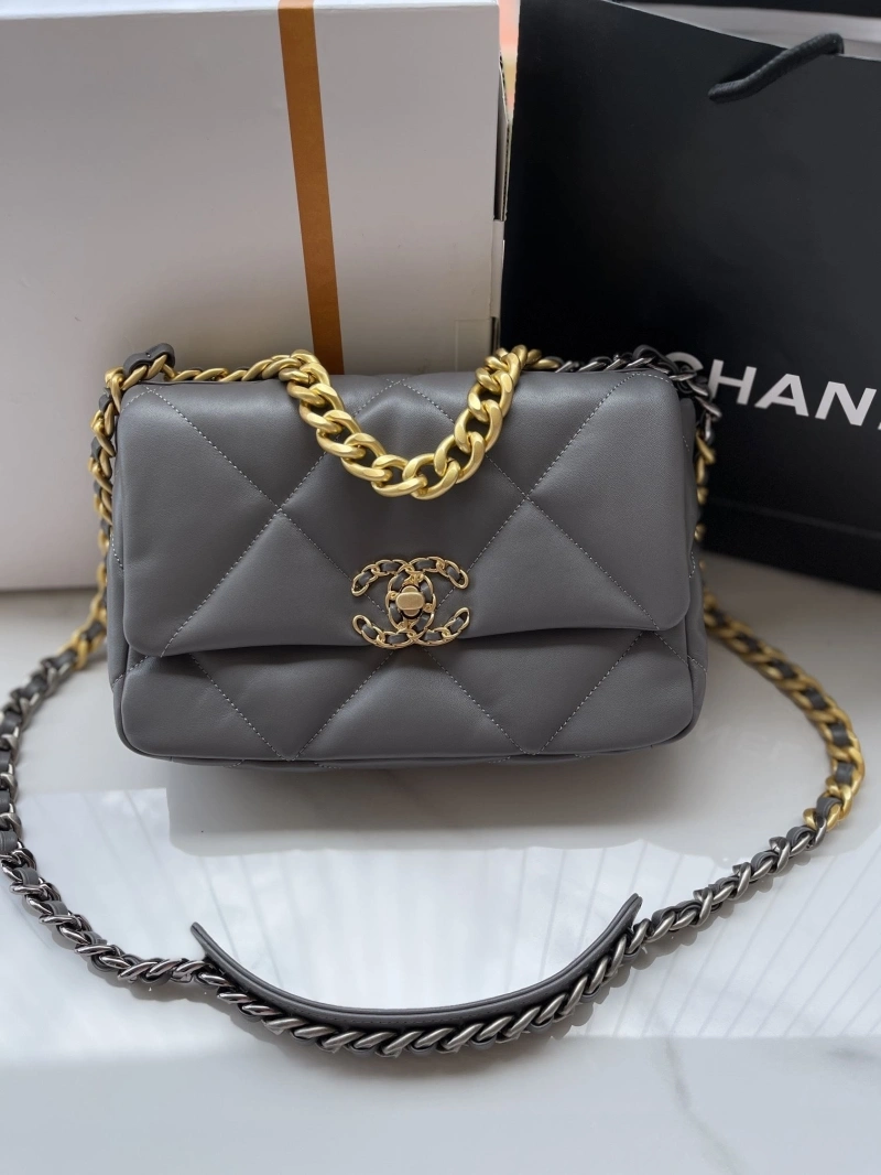 Chanel 19 Bags 4016A-0073