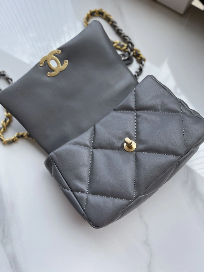 Chanel 19 Bags 4016A-0073