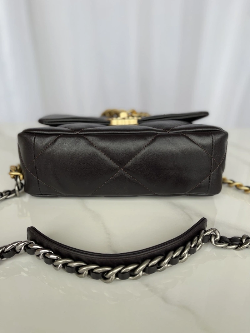 Chanel 19 Bags 4016A-0076