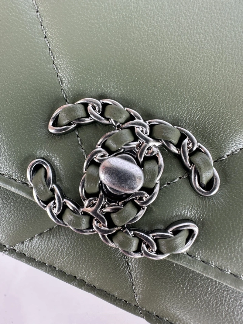 Chanel 19 Bags 4016A-0157