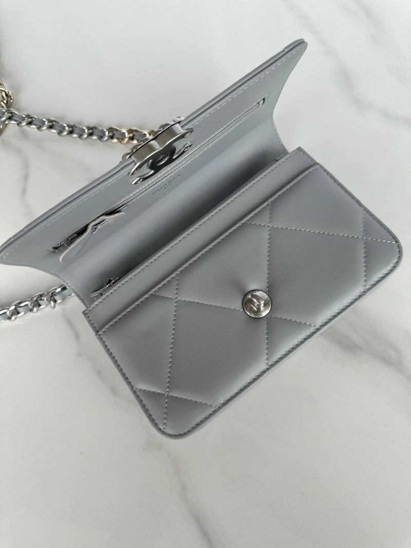 Chanel 19 Bags 4016A-0158