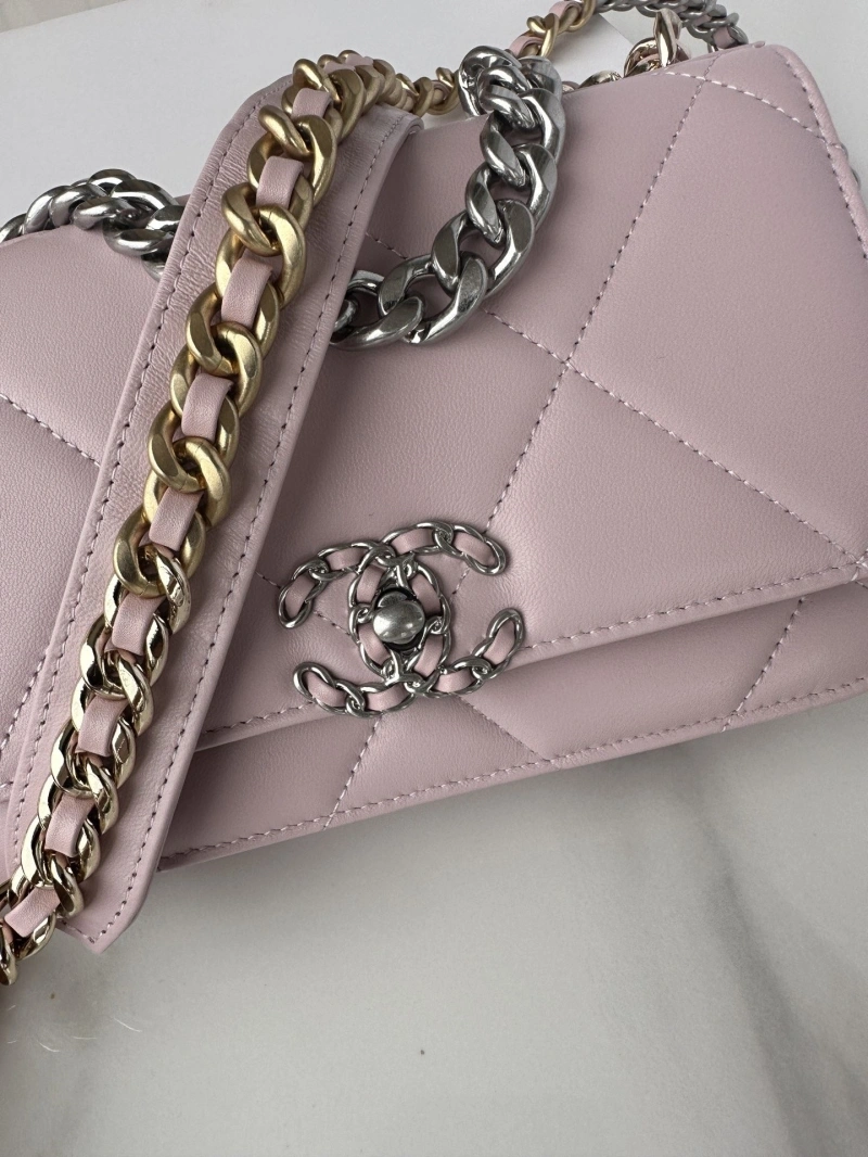 Chanel 19 Bags 4016A-0160