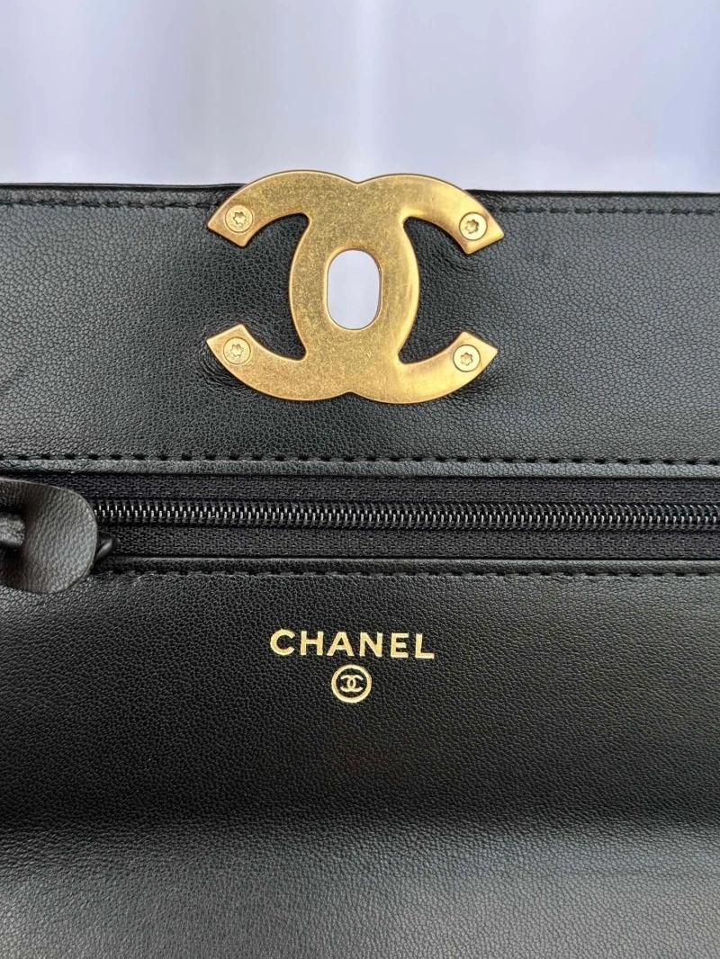 Chanel 19 Bags 4016A-0164