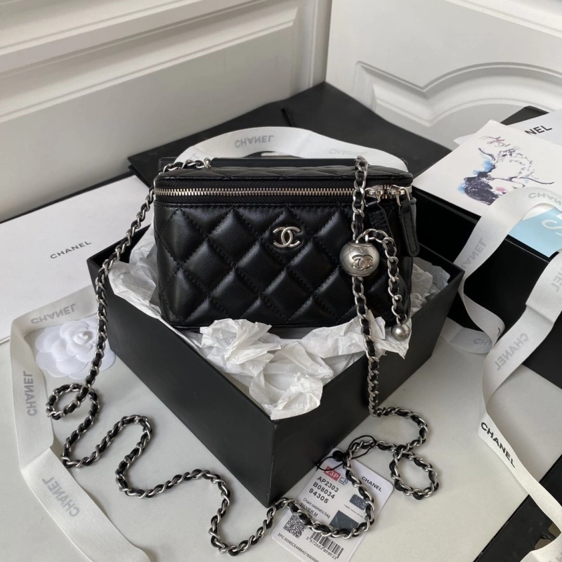 Chanel Cosmetic Bags 4016A-0200