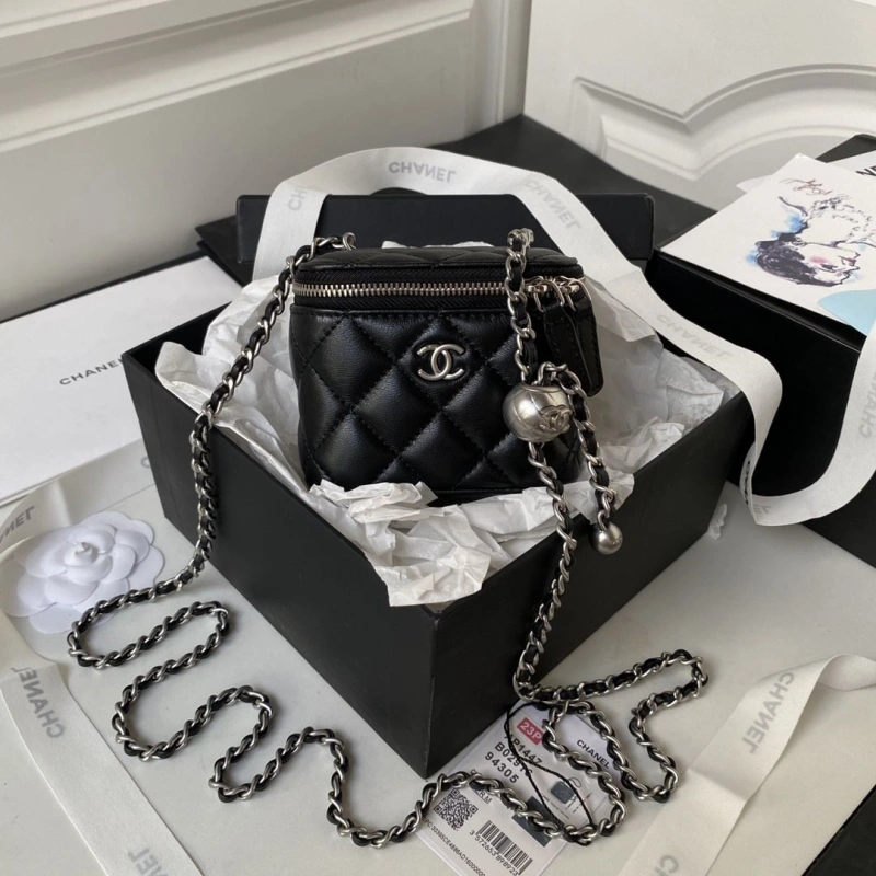 Chanel Cosmetic Bags 4016A-0201