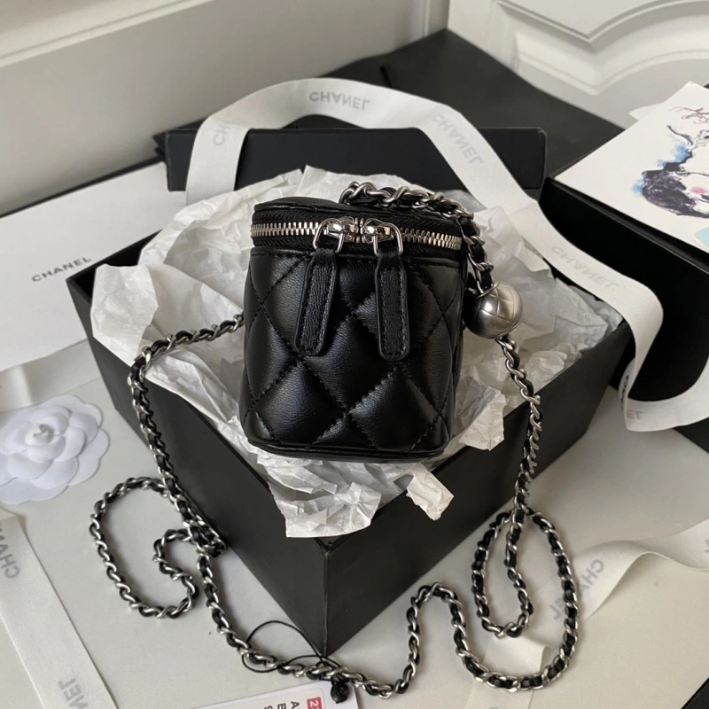 Chanel Cosmetic Bags 4016A-0201