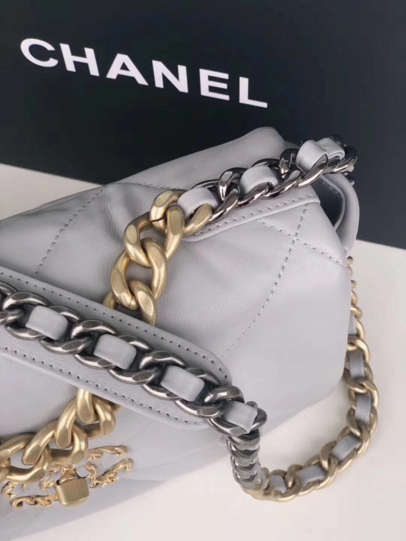 Chanel 19 Bags 4016A-0258