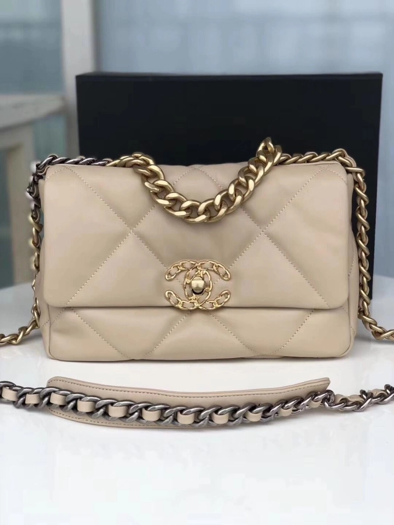 Chanel 19 Bags 4016A-0260