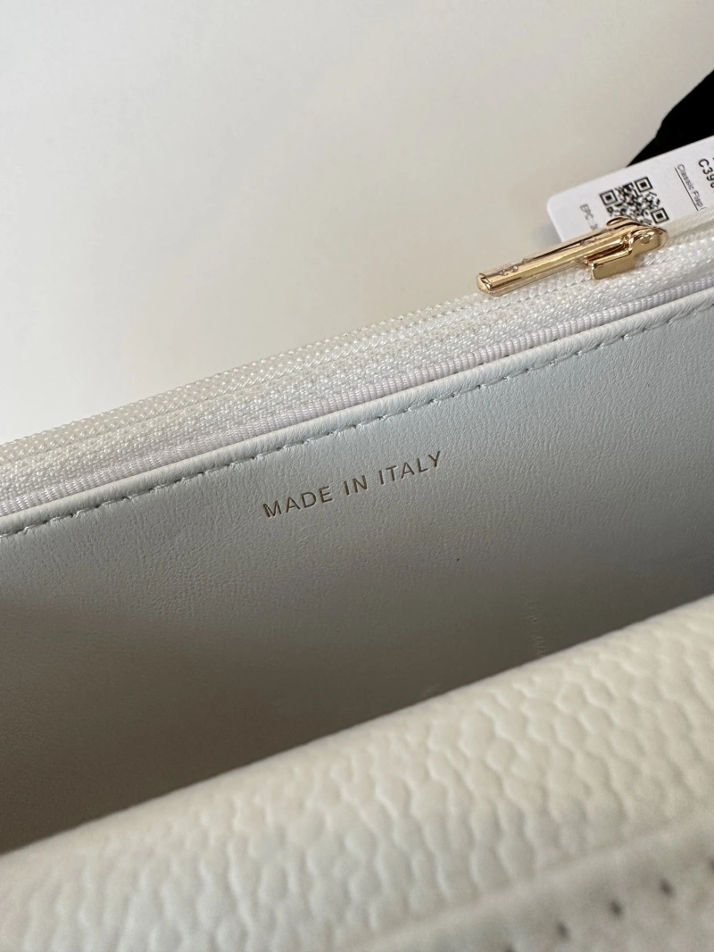 Chanel Satchel Bags 4016A-0389