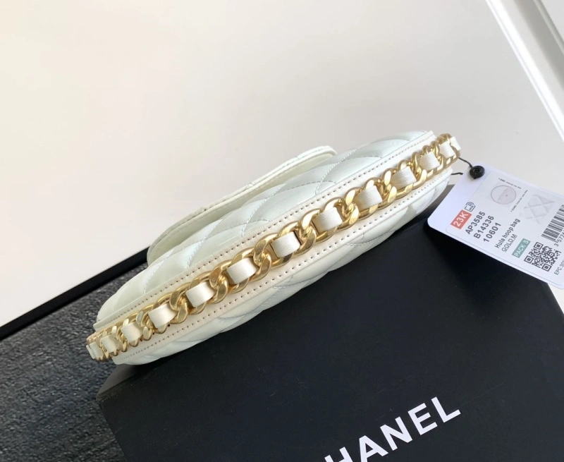 Chanel Round Bags 4016A-0467