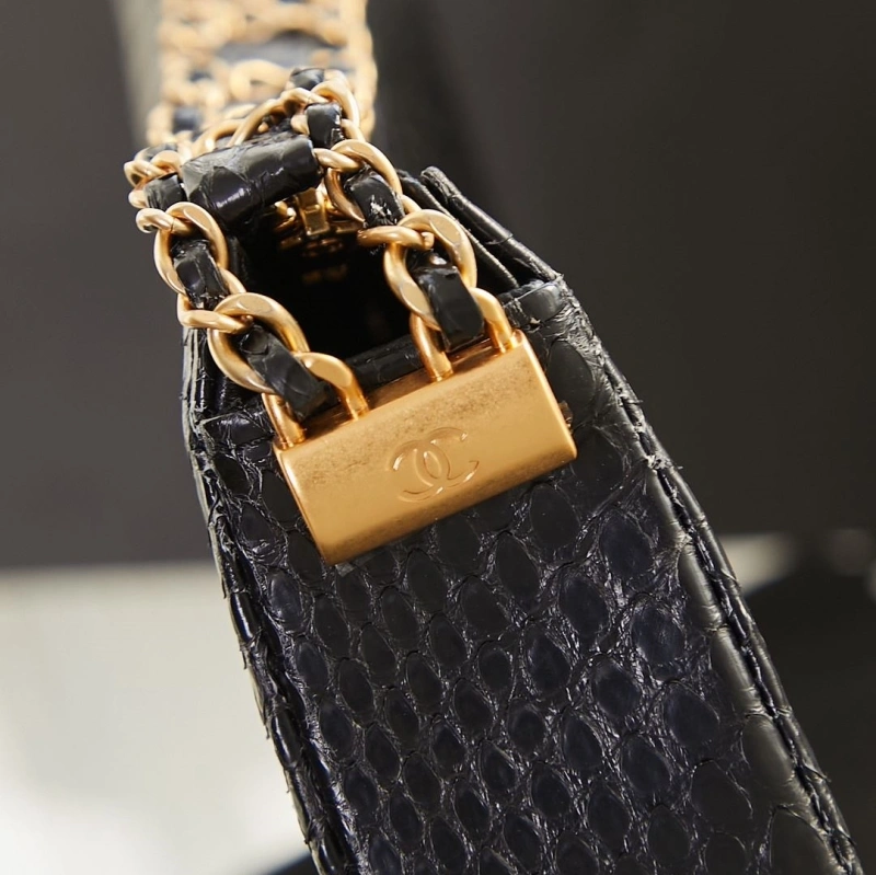 Chanel Top Handle Bags 4016A-0549