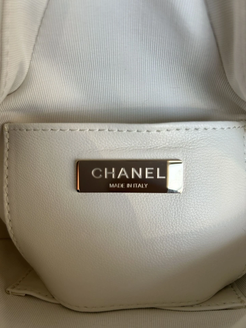 Chanel Round Bags 4016A-0571