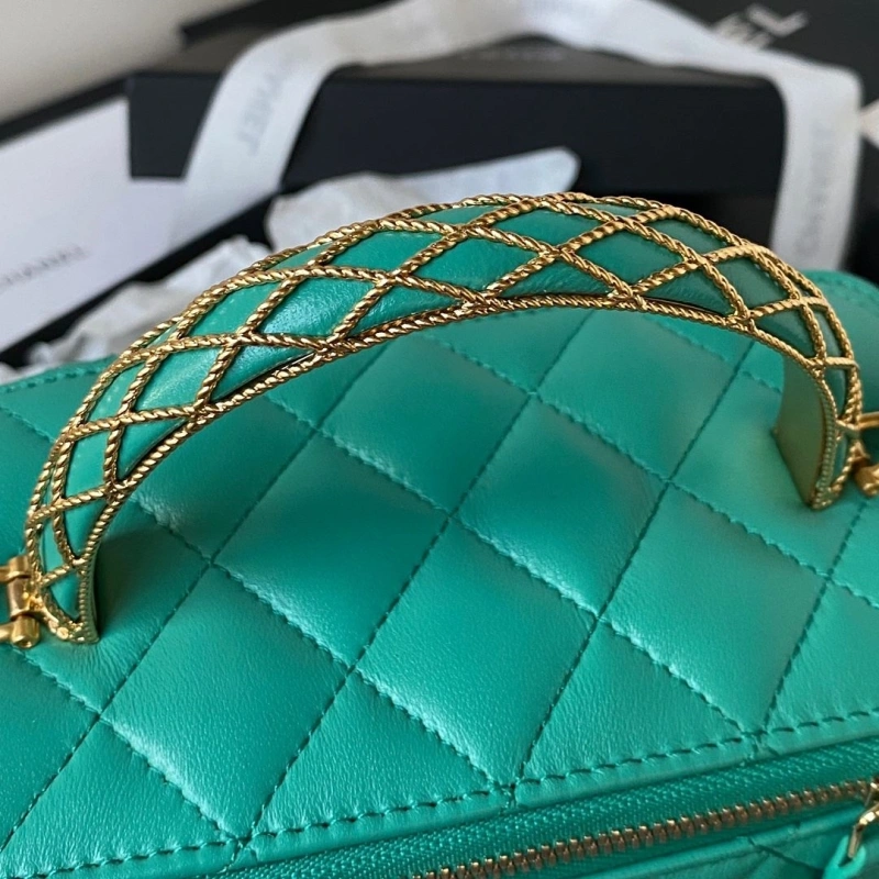 Chanel Cosmetic Bags 4016A-0598