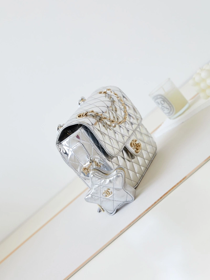 Chanel 19 Bags 4016A-0656