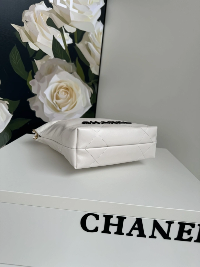 Chanel Shopping Bags 4017-0004