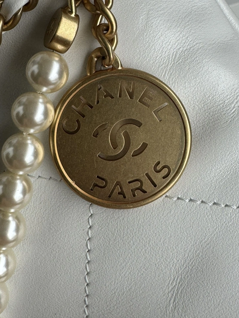 Chanel Shopping Bags 4017-0006