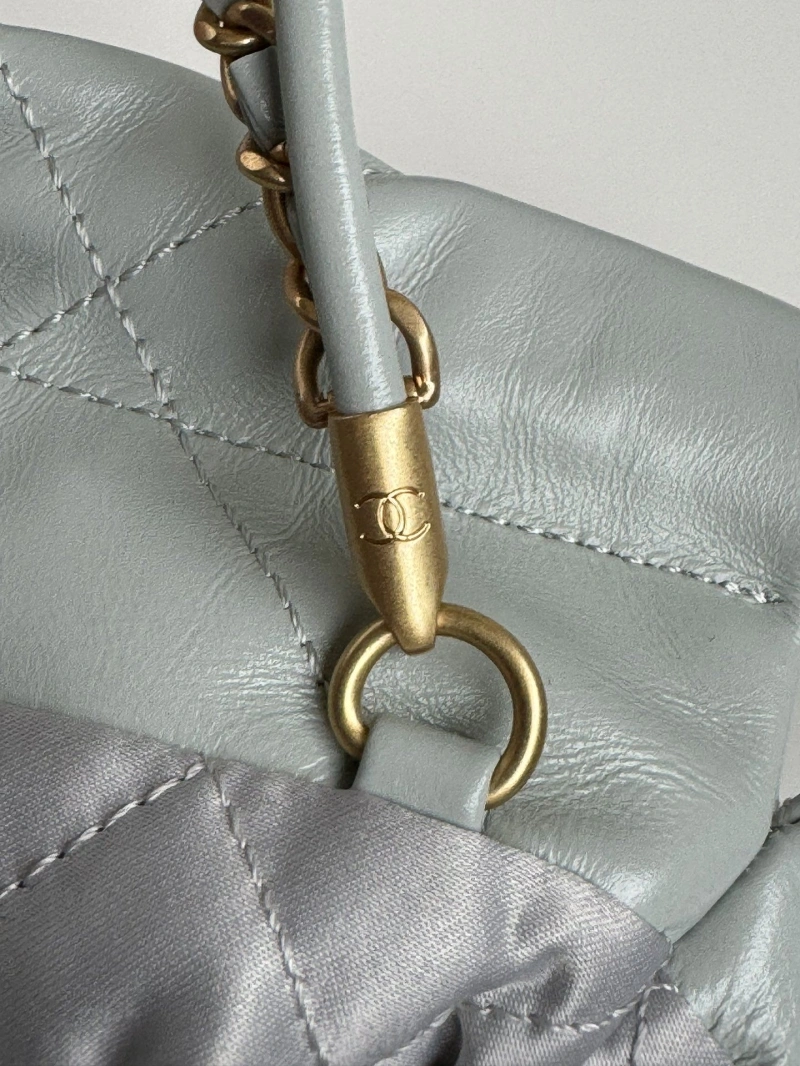 Chanel Shopping Bags 4017-0010