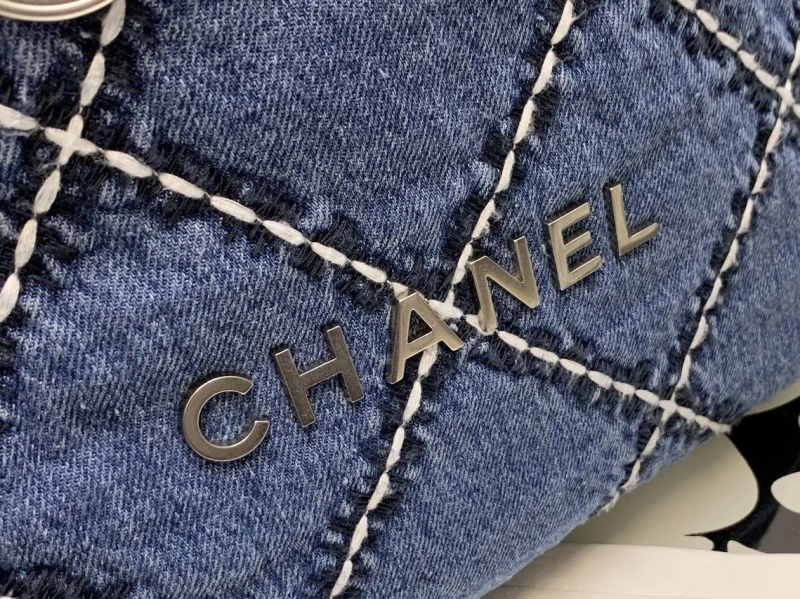 Chanel Shopping Bags 4017-0038