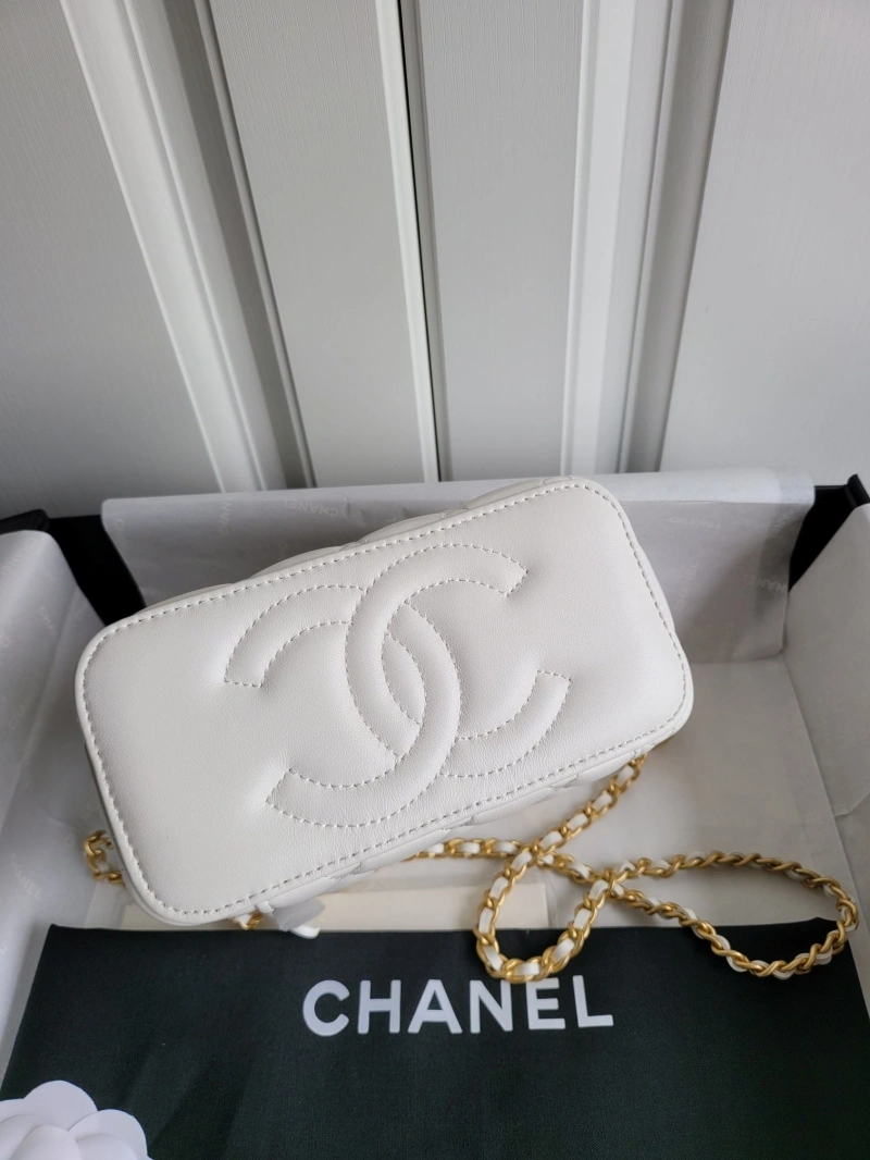 Chanel Cosmetic Bags 4017-0043