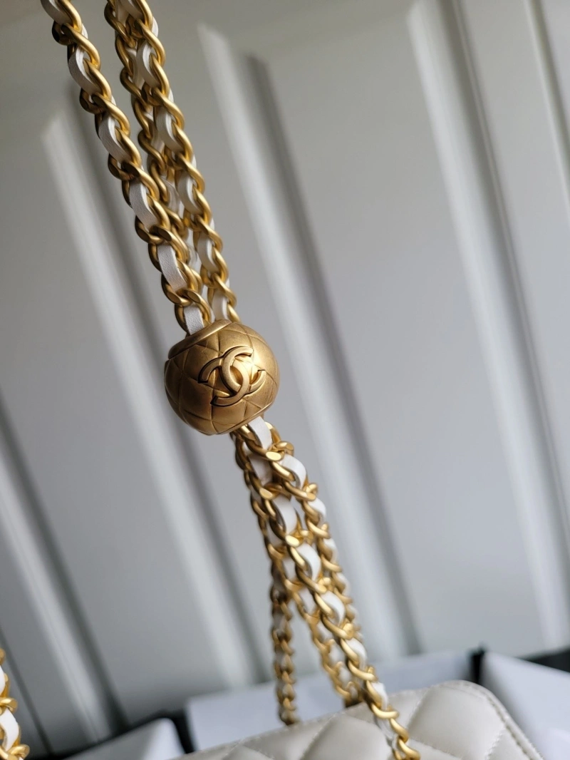 Chanel Cosmetic Bags 4017-0043