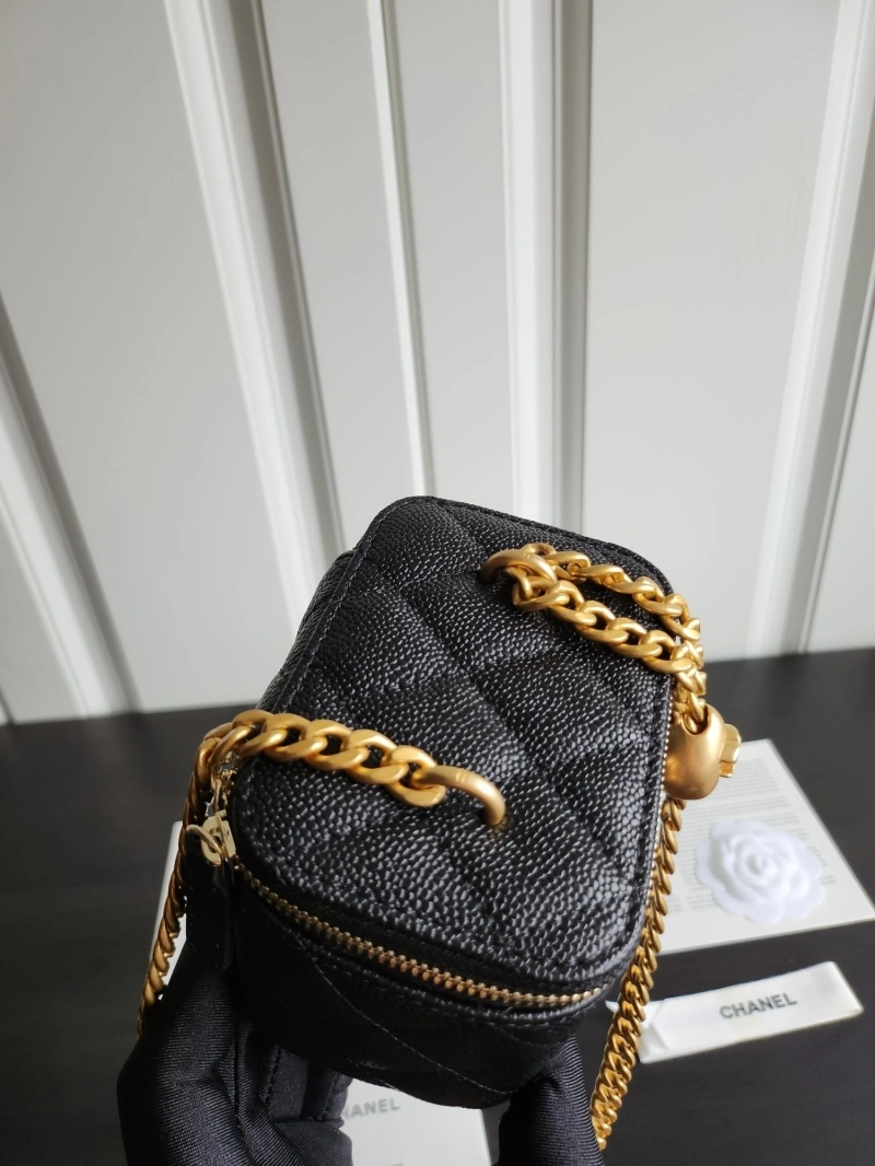 Chanel Cosmetic Bags 4017-0076