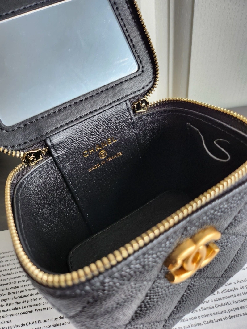 Chanel Cosmetic Bags 4017-0076