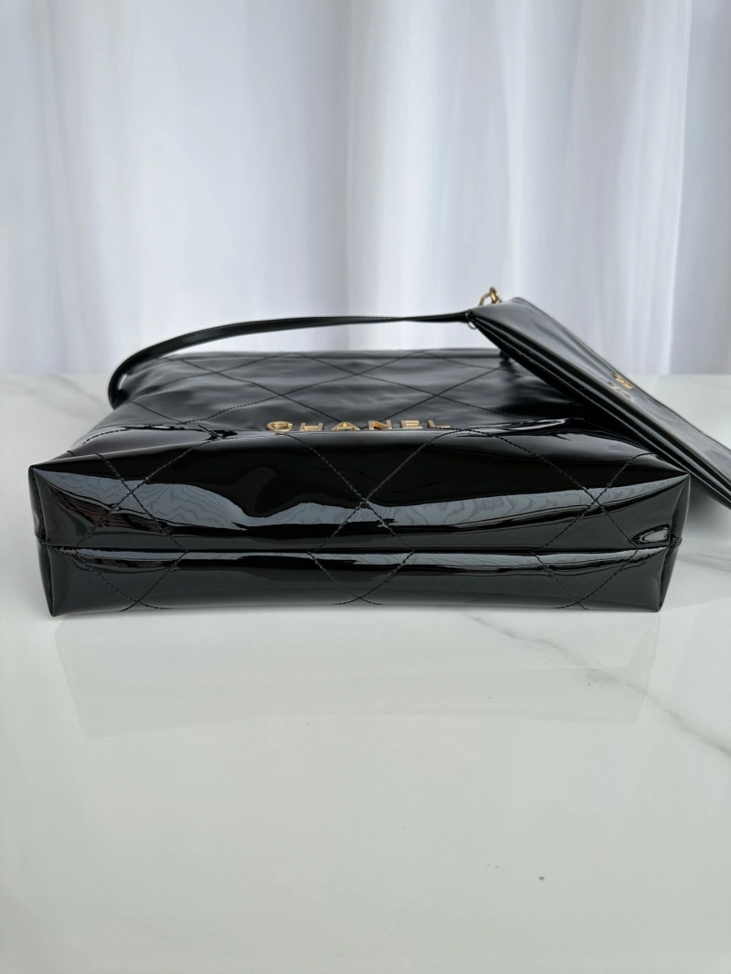 Chanel Shopping Bags 4017-0160