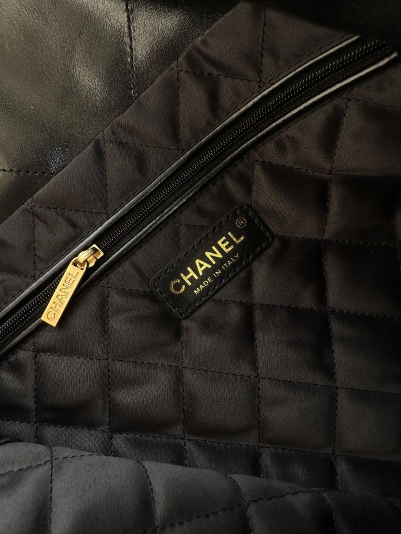 Chanel Shopping Bags 4017-0160