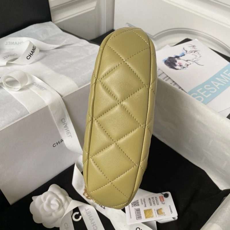 Chanel Shopping Bags 4017-0164