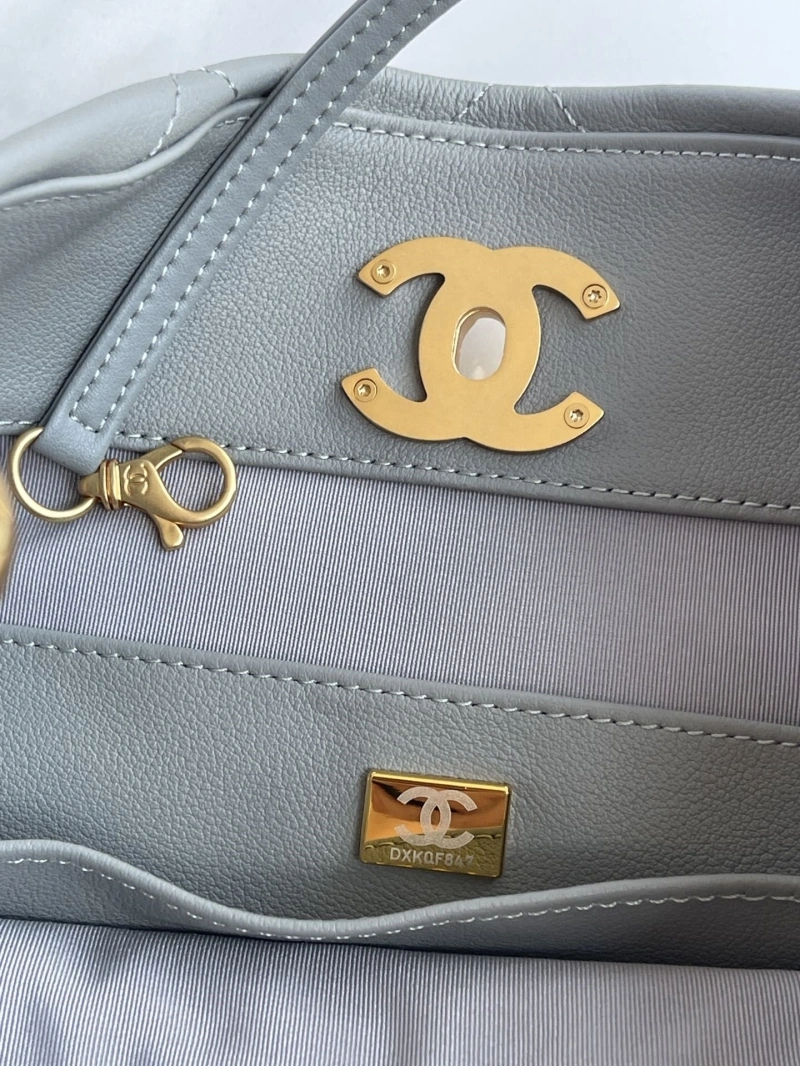 Chanel Shopping Bags 4017-0169