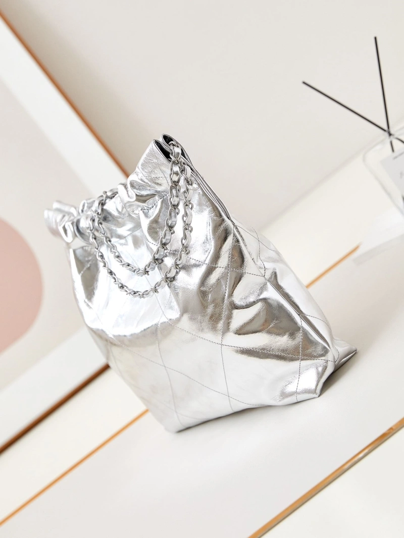 Chanel Shopping Bags 4017-0202