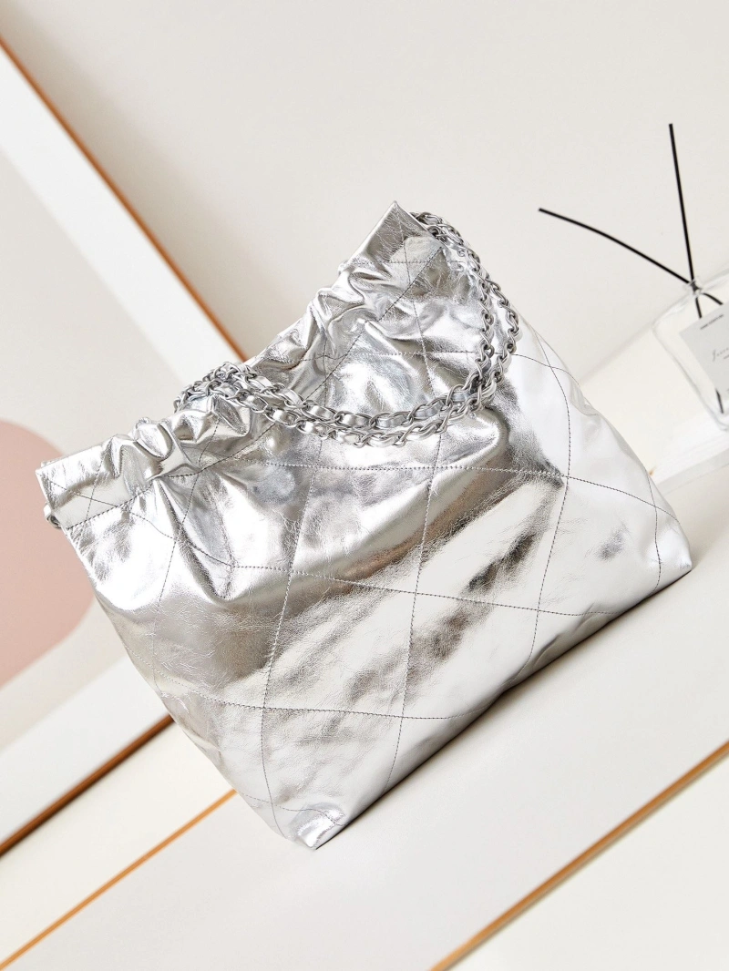 Chanel Shopping Bags 4017-0202