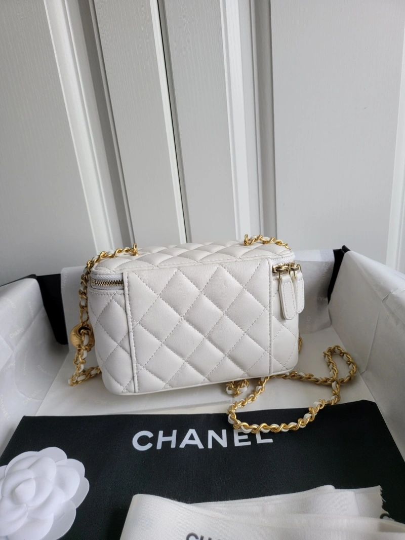 Chanel Cosmetic Bags 4017-0227