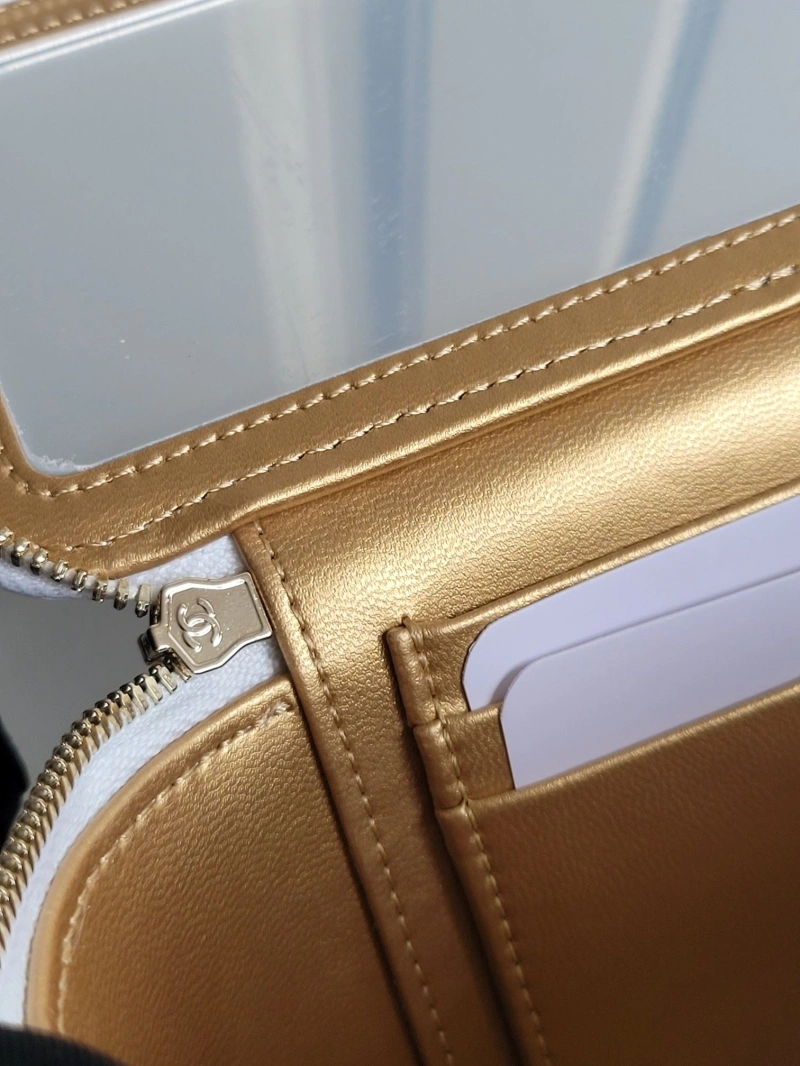 Chanel Cosmetic Bags 4017-0227