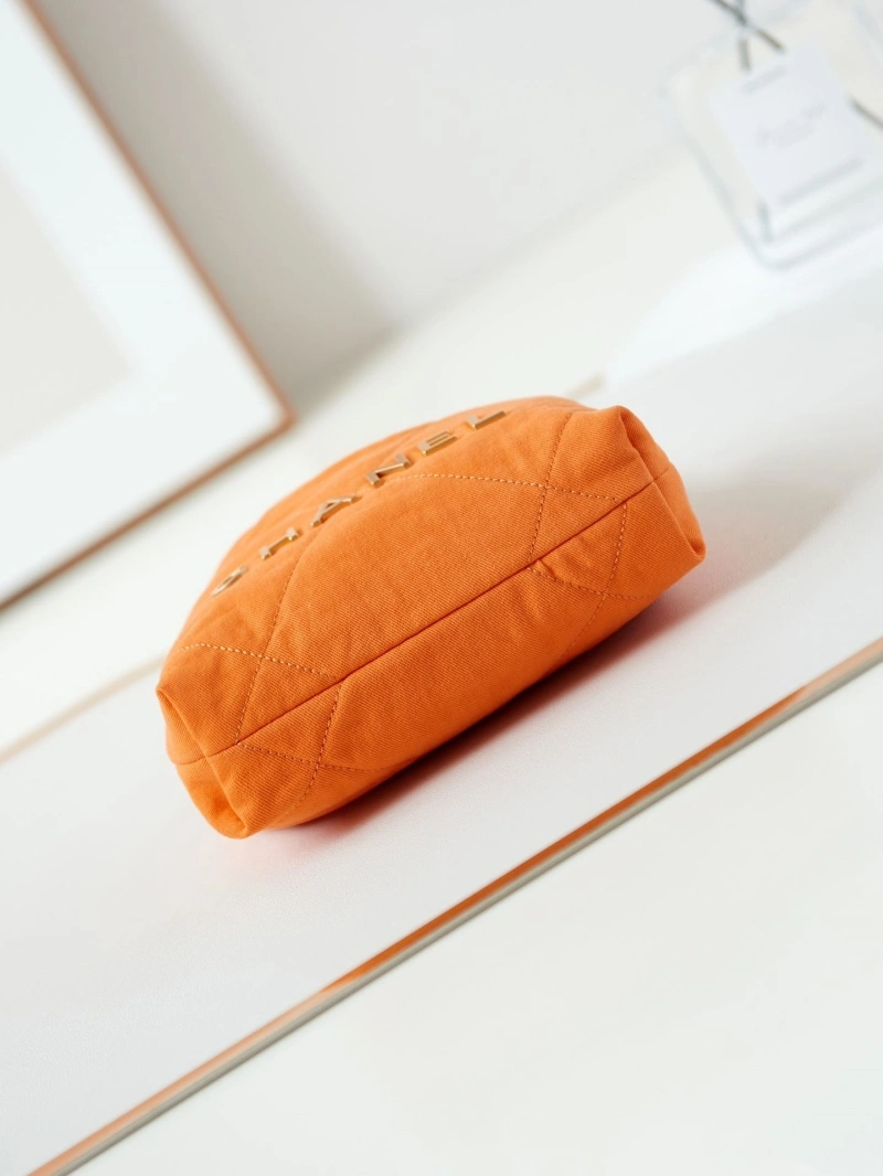 Chanel Shopping Bags 4017-0262