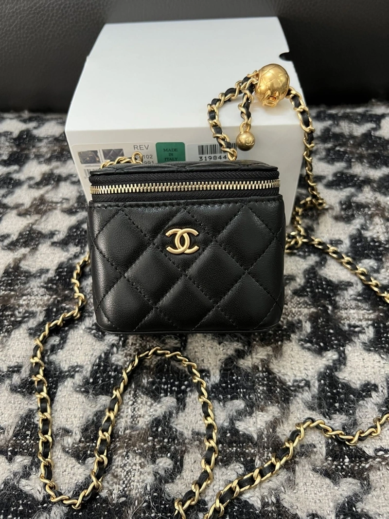 Chanel Cosmetic Bags 4017-0346