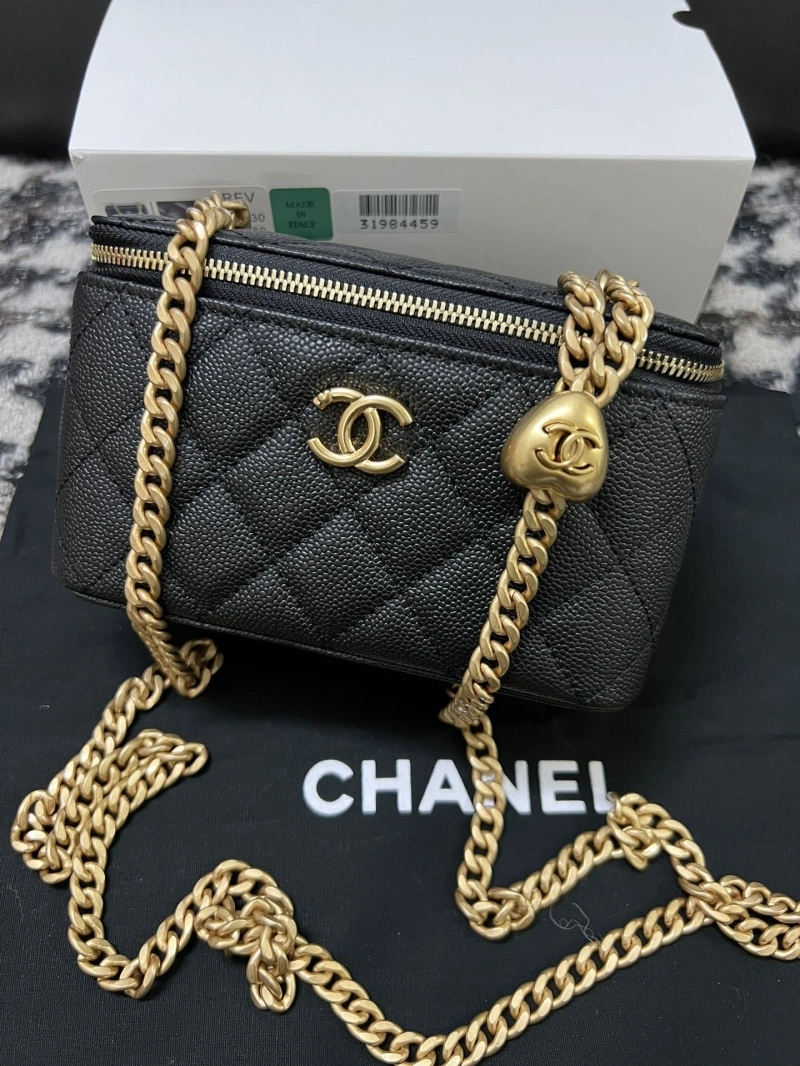 Chanel Cosmetic Bags 4017-0348