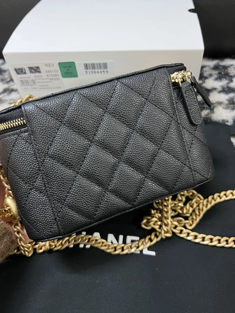 Chanel Cosmetic Bags 4017-0348