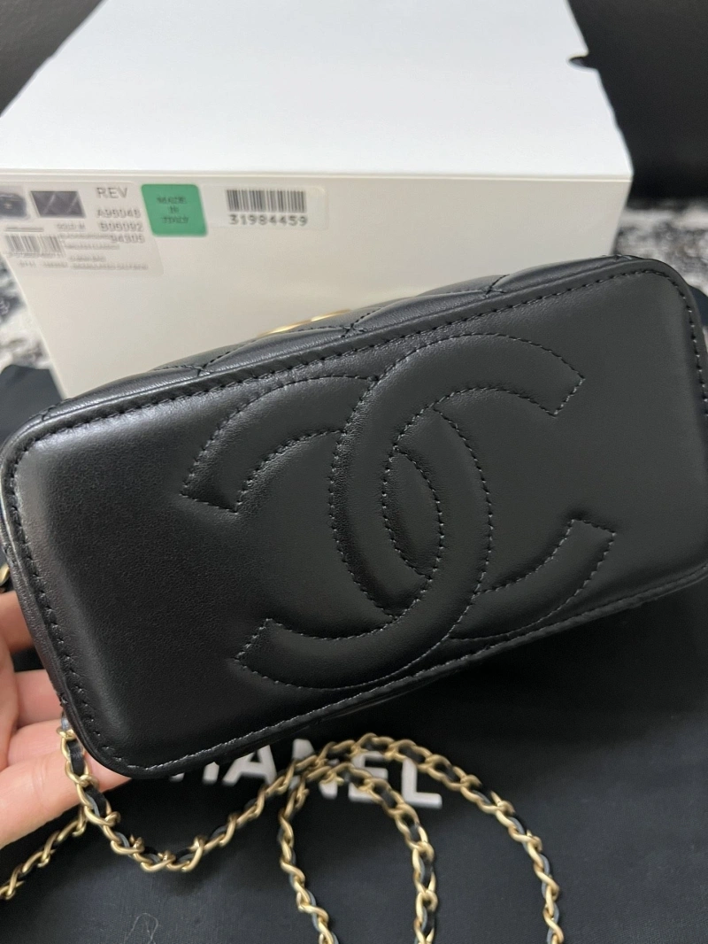 Chanel Cosmetic Bags 4017-0352