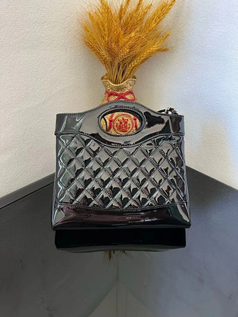 Chanel Shopping Bags 4017-0377