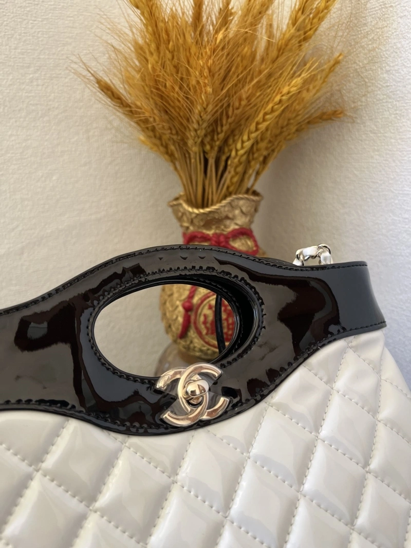 Chanel Shopping Bags 4017-0378