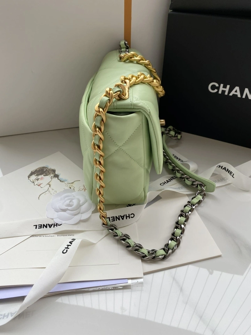 Chanel 19 Bags 4017-0381