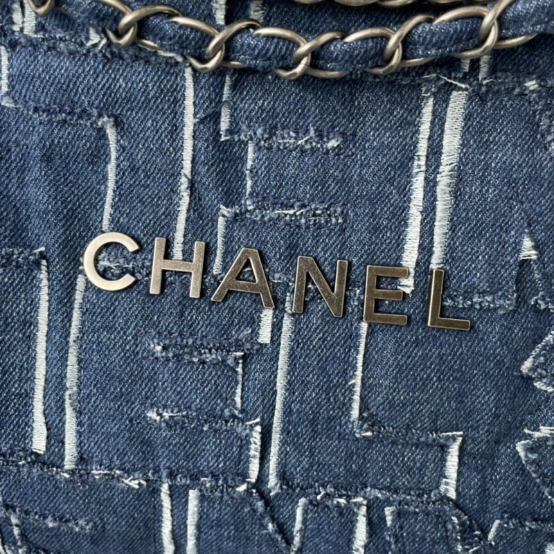 Chanel Shopping Bags 4017-0382