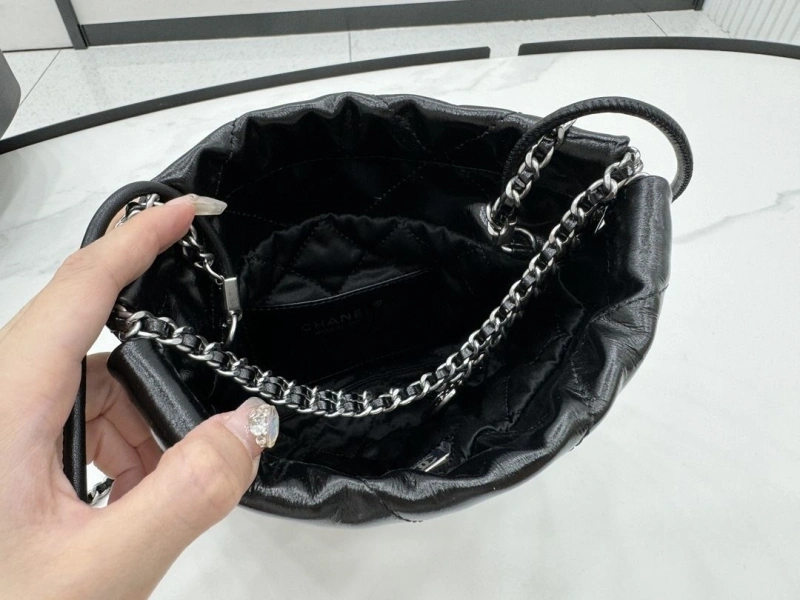 Chanel Shopping Bags 4017-0390