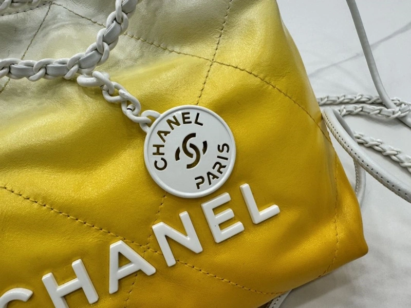 Chanel Shopping Bags 4017-0393