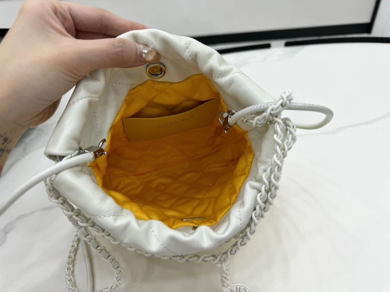 Chanel Shopping Bags 4017-0393