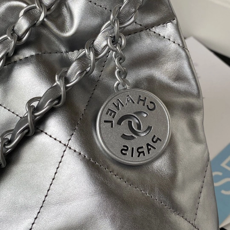 Chanel Shopping Bags 4017-0396